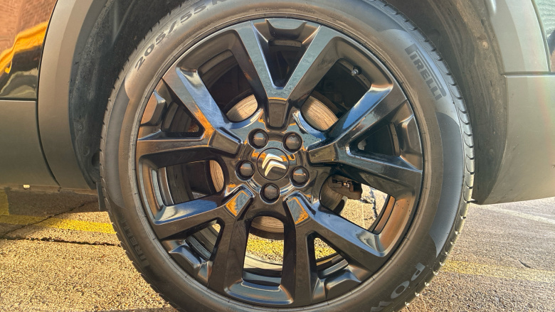 Citroen C5 Aircross 1.2 Hybrid 136 E-series 5dr e-DCS6 Petrol Hatchback